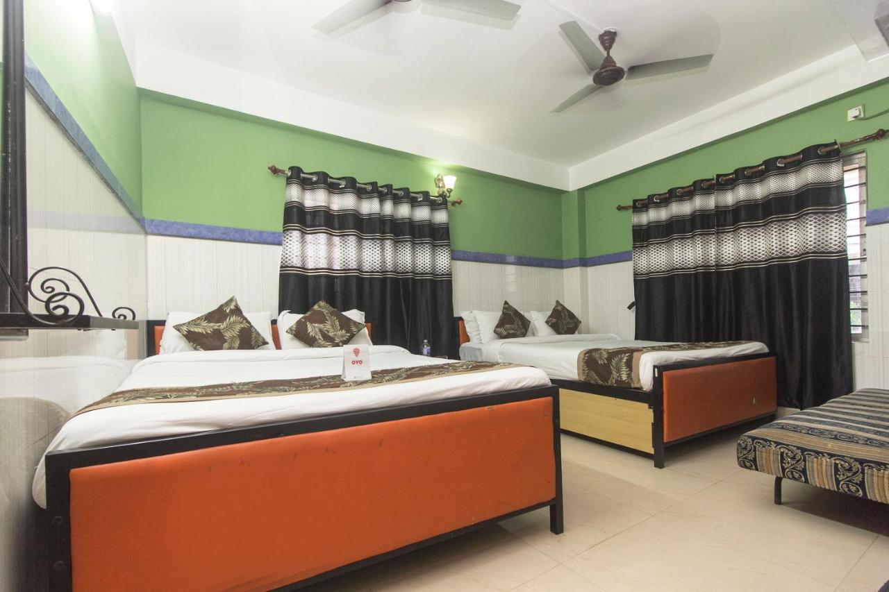 Oyo 16064 Tirupati Lodge Siliguri Exteriör bild